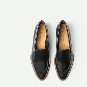 Gorgeous Everlane 100% real italian leather loafers in black, women’s size 8